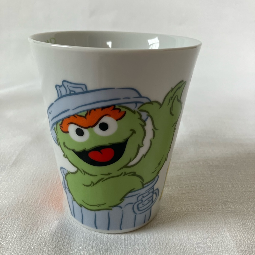 Sesame Street Oscar the Grouch mug coffee tea
